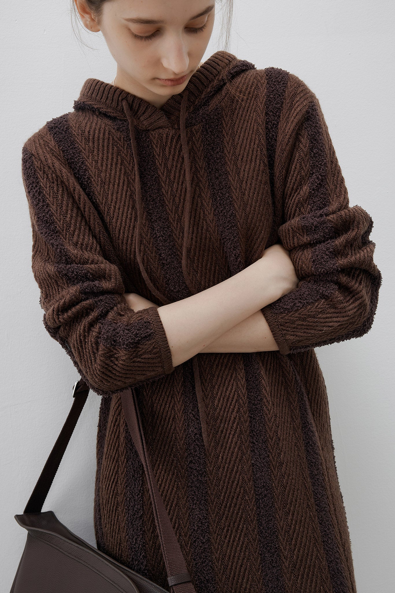 [tageechita] Hooded fringe knit dress