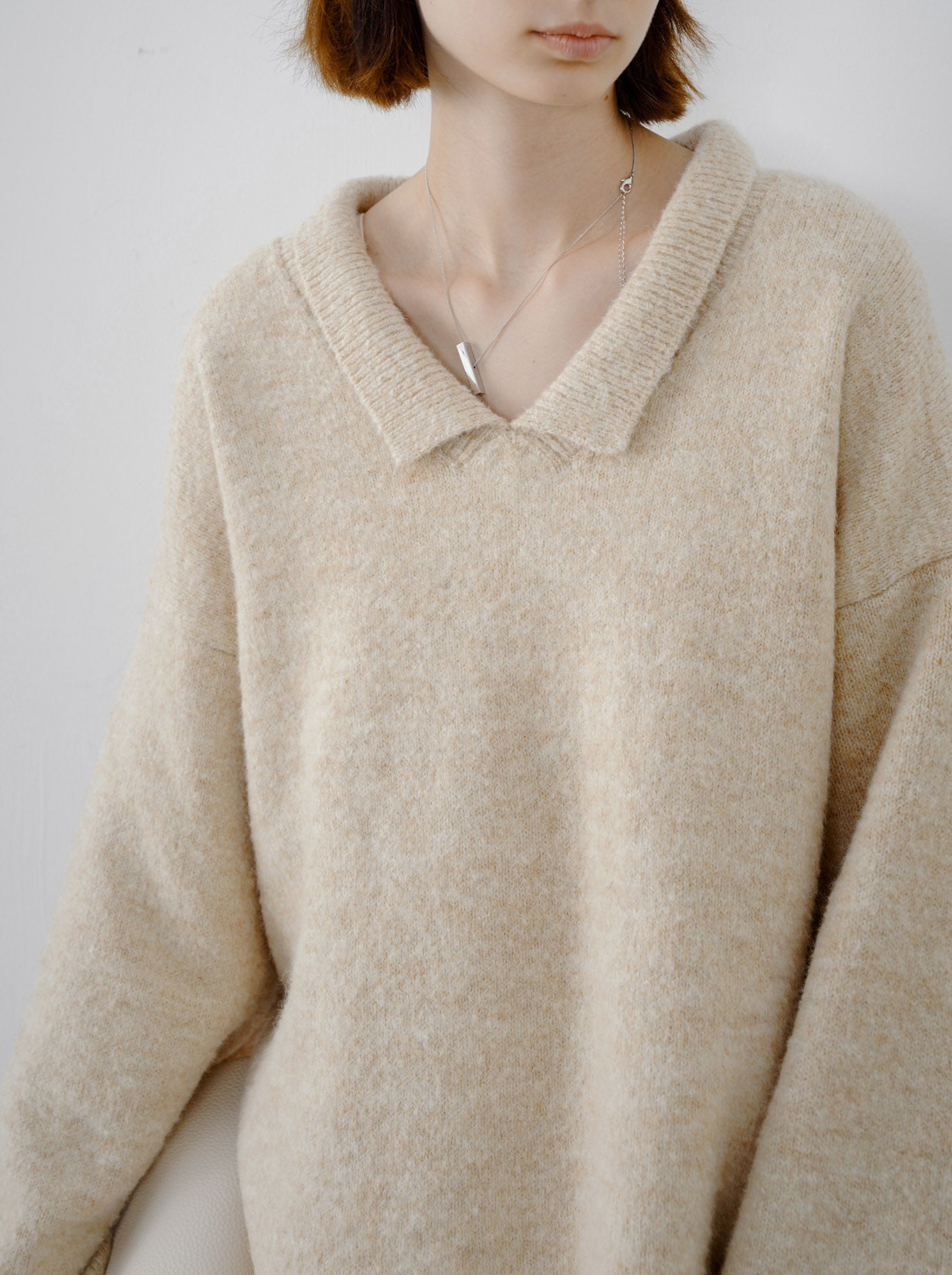 [tageechita] V-neck knit pullover with collar