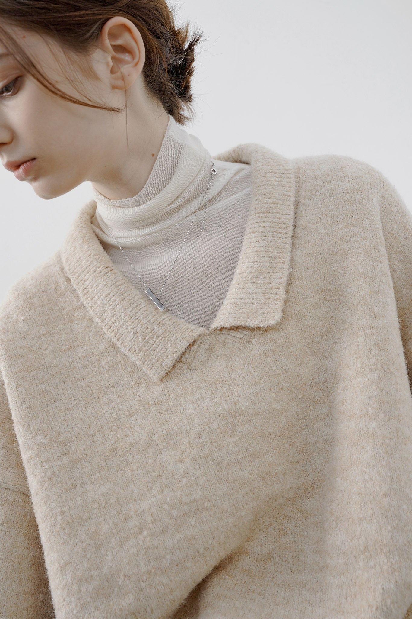 [tageechita] V-neck knit pullover with collar