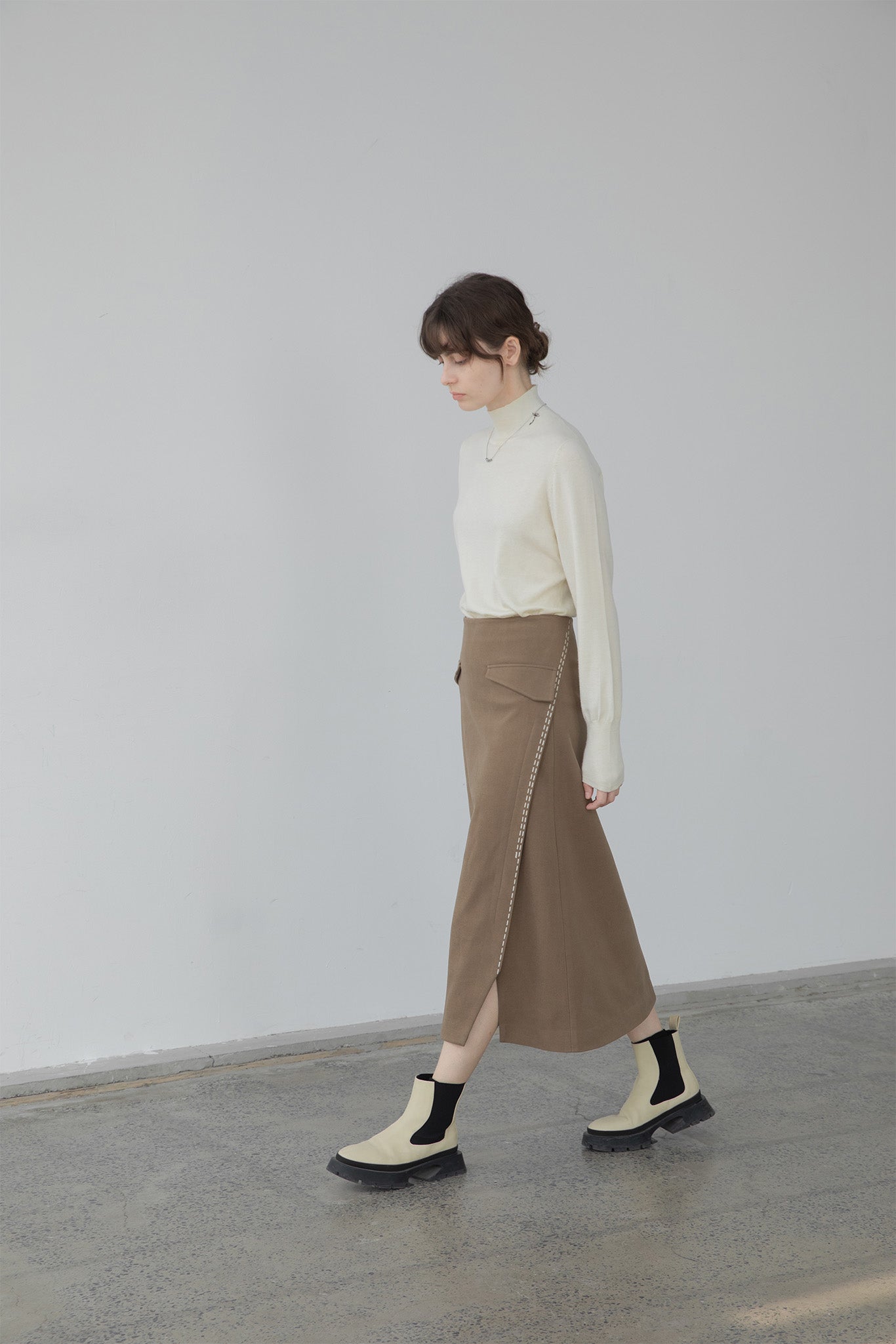 Color scheme stitch wrap design semi-flare skirt