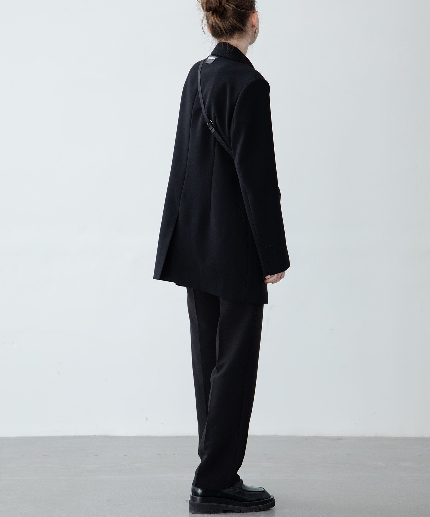 Box silhouette long tailored jacket